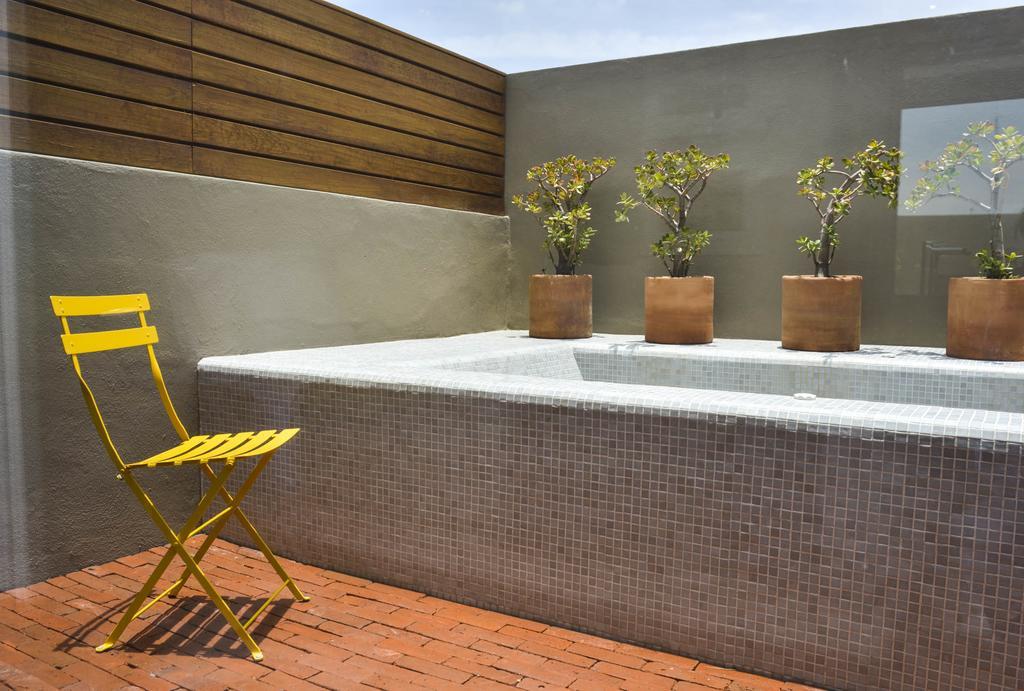 Hotel Criol Querétaro Extérieur photo A rooftop garden