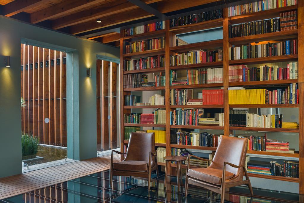 Hotel Criol Querétaro Extérieur photo Library