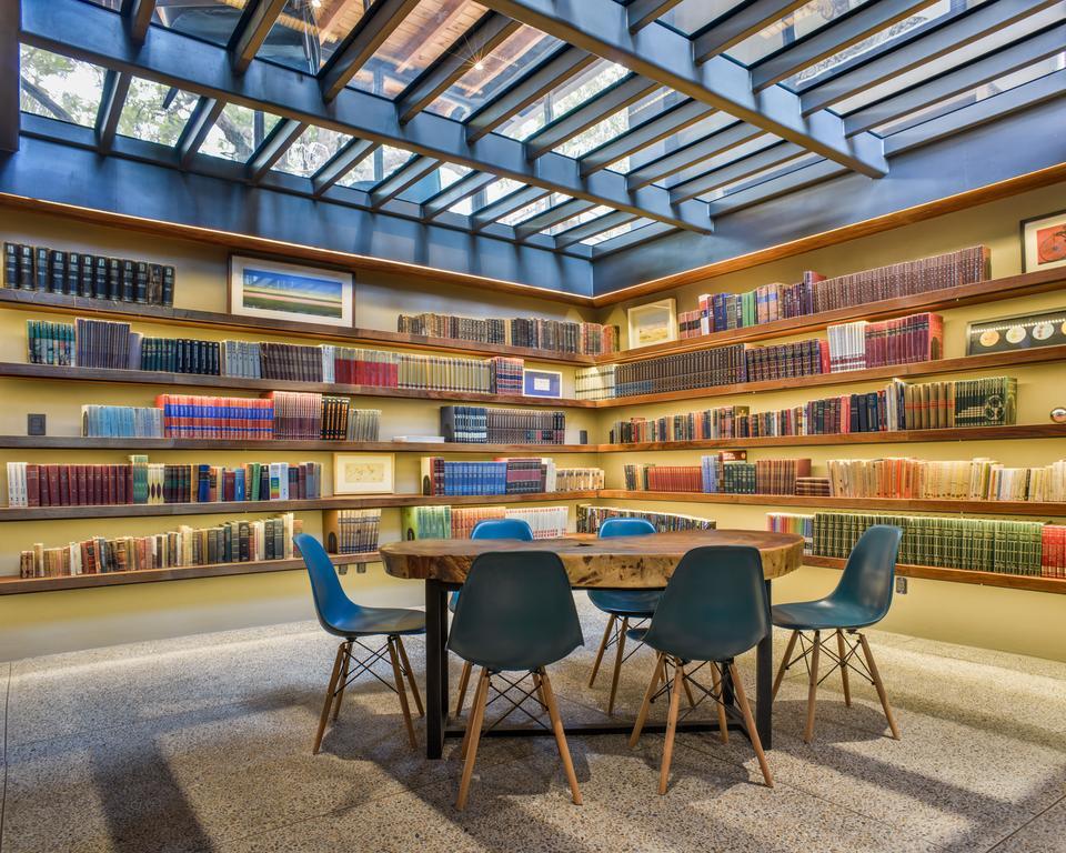 Hotel Criol Querétaro Extérieur photo Library