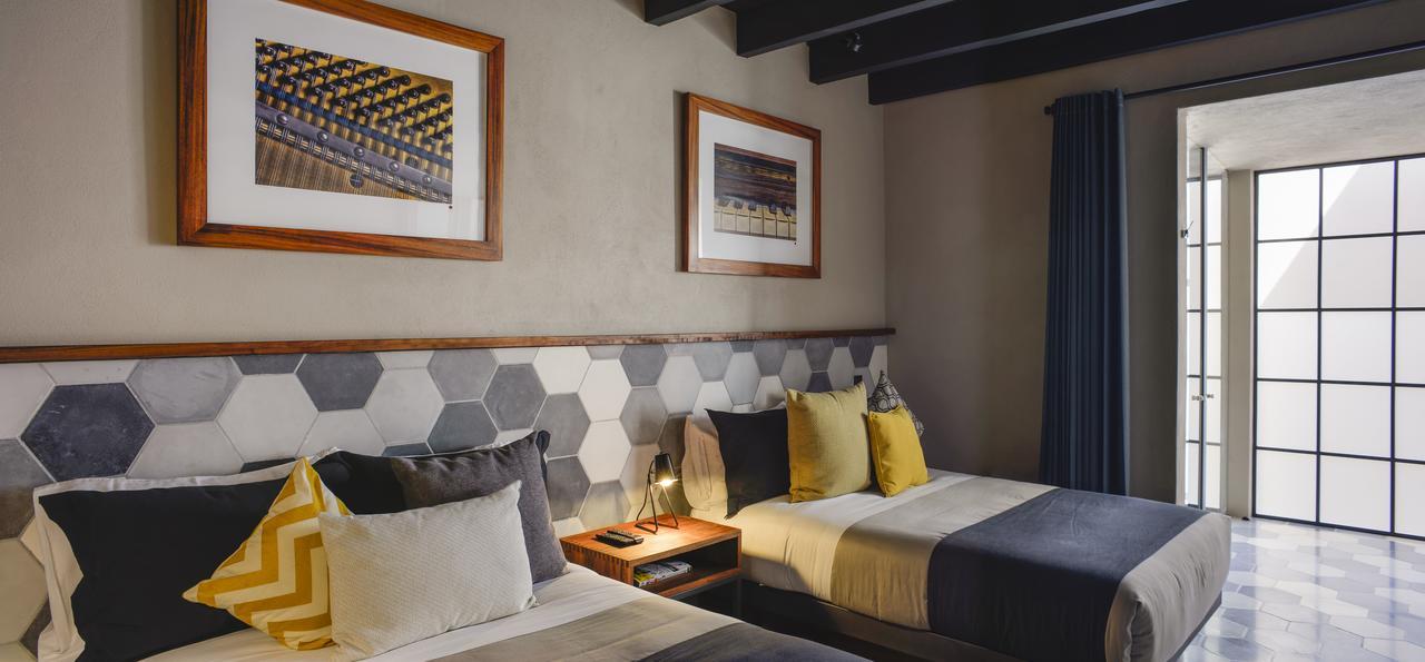 Hotel Criol Querétaro Extérieur photo A room at the hotel